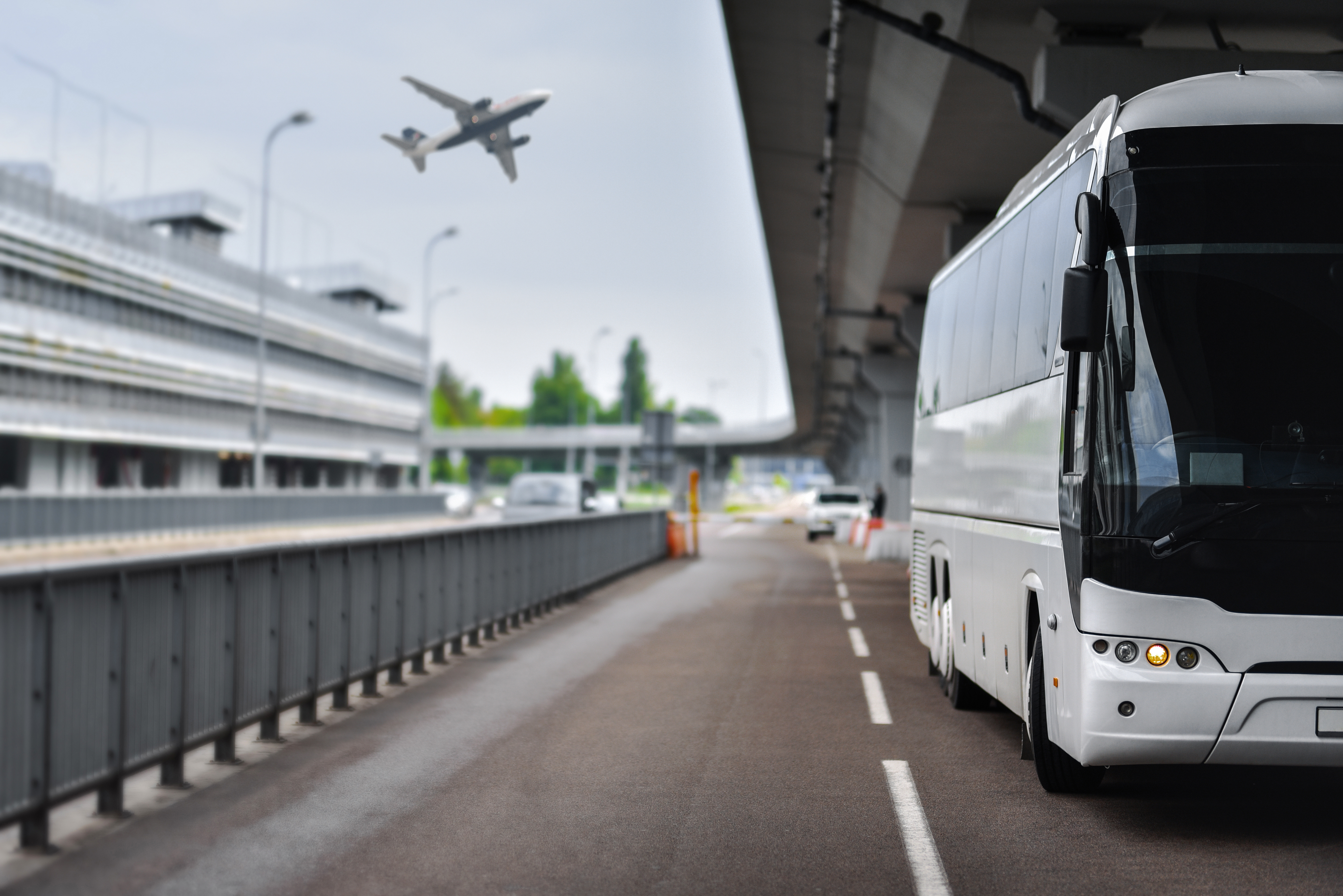 Pacific Crest Bus Lines Expands Routes with New Stops at Redmond Transit Hub and Redmond Airport